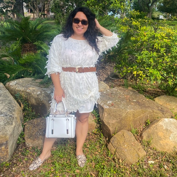 Meet your Posher, Jaclyn - Picture 2 of 3